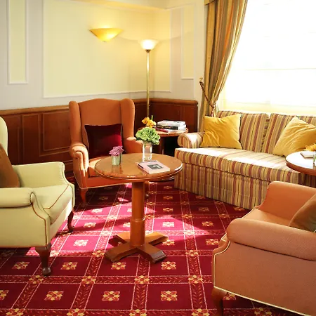 Starhotels Business Palace 4* Милан