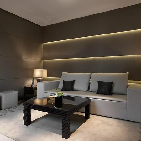Hotel Armani Milan
