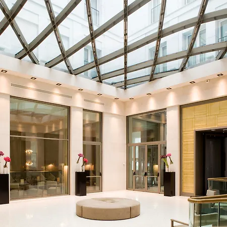 Hotel Rosa Grand - Starhotels Collezione Milán