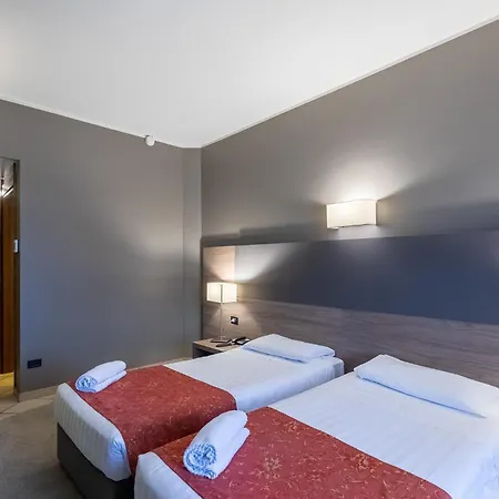 Sunflower Hotel Milán