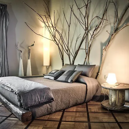 米兰中心床+艺术旅馆 3*