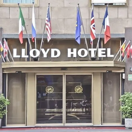 Lloyd Ξενοδοχείο 4*