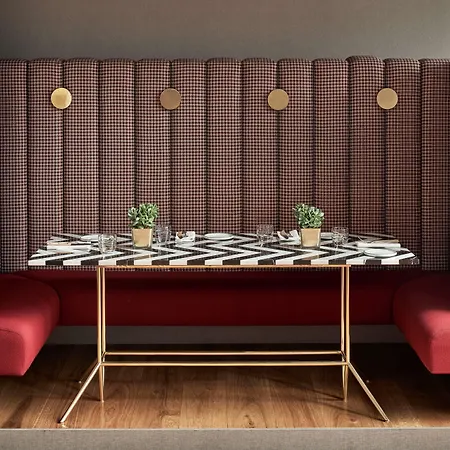 Hyatt Centric فندق ميلان