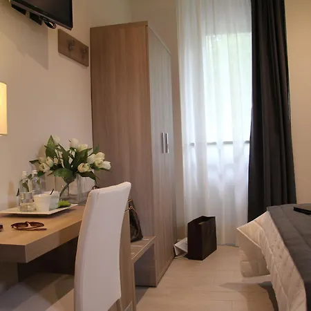 Zara Hotel