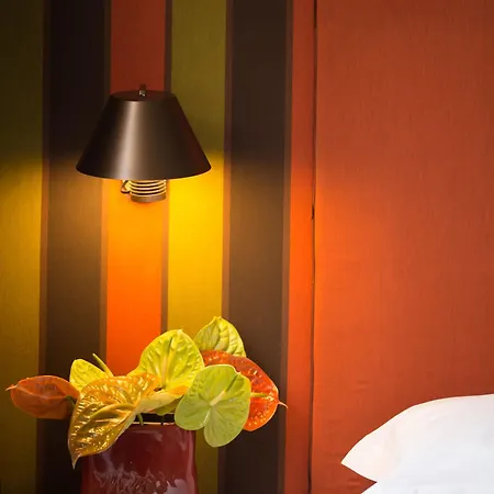 Fifty House Cellini 5*