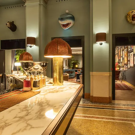 Radisson Collection Hotel, Palazzo Touring Club