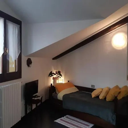 Appartement Monolocale Piano Alto Luminoso Pochi Minuti Metro Rossa *