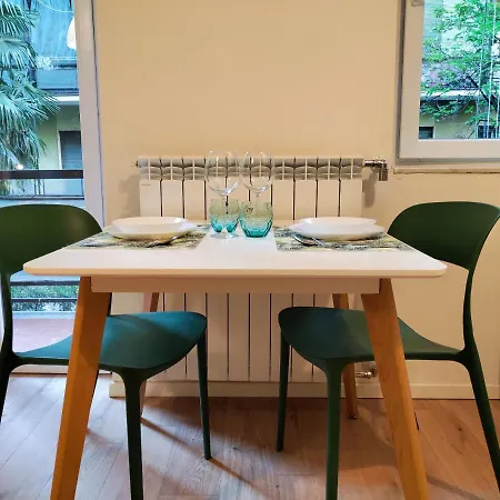 Daire The Green Apt - Stylish And Confortable Large Studio Close To Metro *