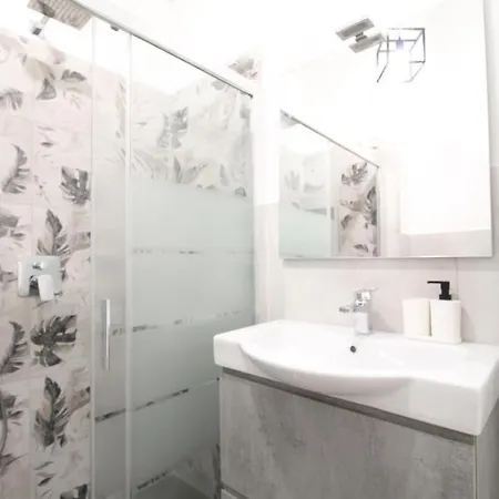 Milanrentals - Sacco