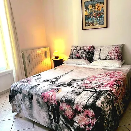 Apartman Sunny House