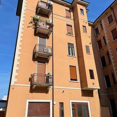 Duomo In 8 Stops Deluxe Loft 아파트