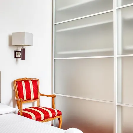 Appartement Joivy Trendy Near Sforzesco Castle Milaan