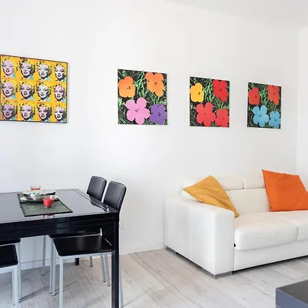 Elegante Bilocale In Corso Lodi/brenta Apartmán Milán