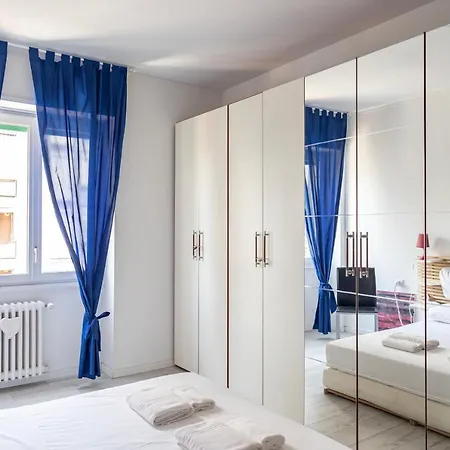 Elegante Bilocale In Corso Lodi/brenta Apartmán Milán