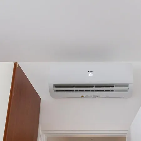Elegante Bilocale In Corso Lodi/brenta Apartmán Milán