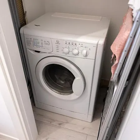Elegante Bilocale In Corso Lodi/brenta Apartmán *