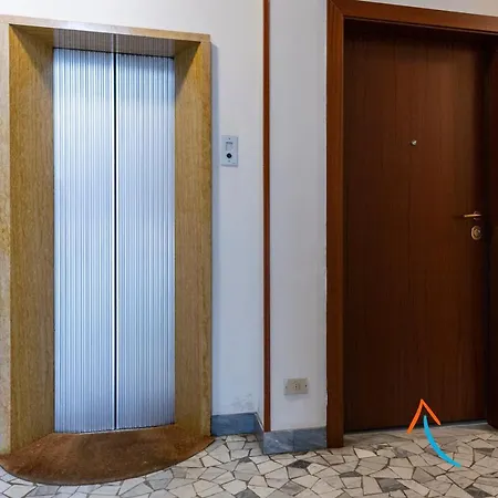 Brenta Floor - Mm3 Yellow Line Milano