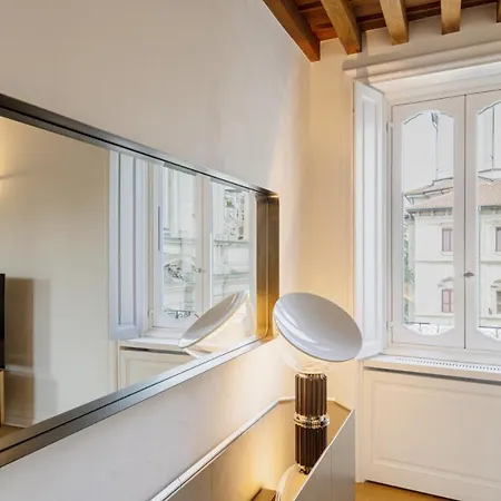 Easylife - - Piazza Santo Stefano 12 - Duomo 밀라노