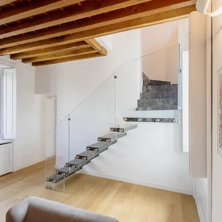 Easylife - - Piazza Santo Stefano 12 - Duomo 밀라노