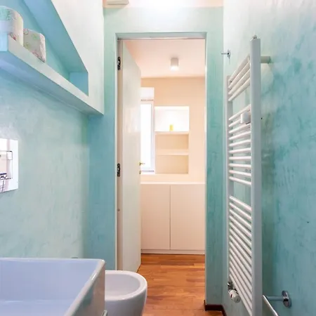 Pontaccio Apartment