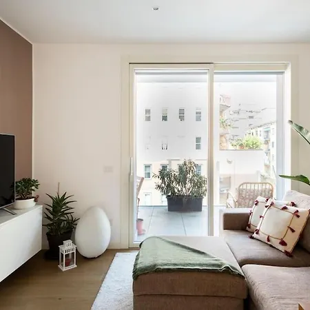 Mowgli House - Luxury * Milão