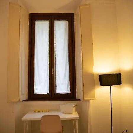 Апартаменты The Reef- Beautiful Renovated 2-bedroom Милан