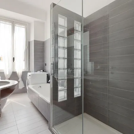 Roomy X5 - 850 M Far From Famagosta Mm2 Apartment *