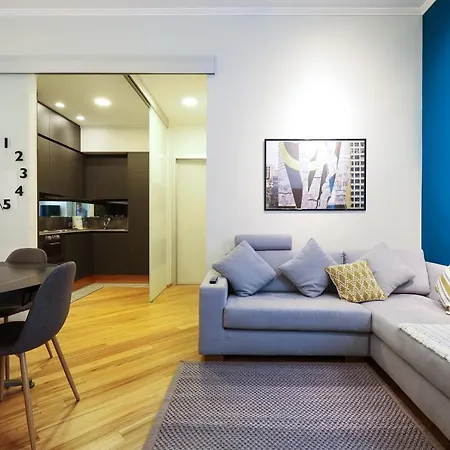Real Jewel Next To Cenacolo And Cadorna Station Apartment Milan