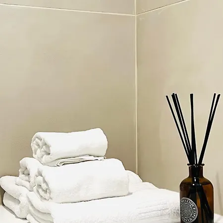 Tarra Luxury * Mediolan