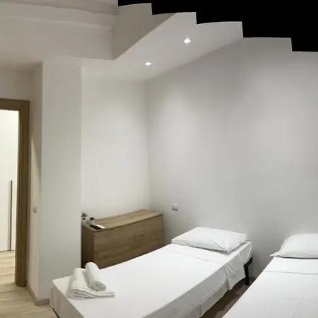 Apt. N. 1 Milan