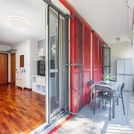 M5 Ca' Granda - Niguarda - Parcheggio Gratuito * Milan