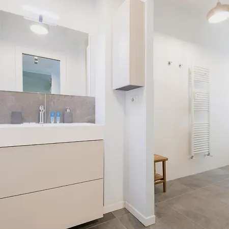 Easylife - Rifugio A 2 Min Dall'ospedale Niguarda Apartment