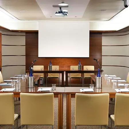 Unahotels Cusani Milano