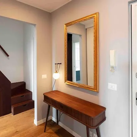 Grazioso E Spazioso In Forlanini * מילאנו