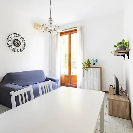 דירה Navigli-style *