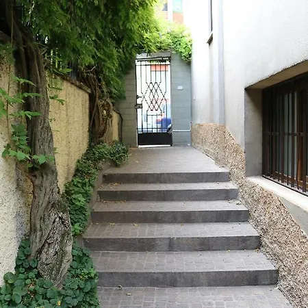 Gambara Guests House