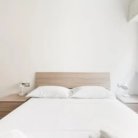 Appartamento Ripamonti Budget With Small Balcony Milano