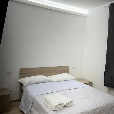 Apt. N. 5 * Milán
