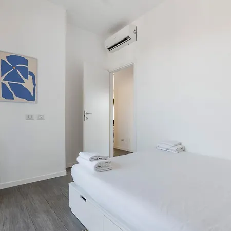 Easylife - - Filippetti 29 - Porta Romana Apartament