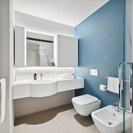 Apartment Limehome Via Stresa Mailand