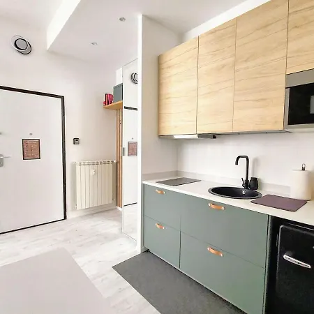 Salis28 Mm3 Affori Centro * Milan