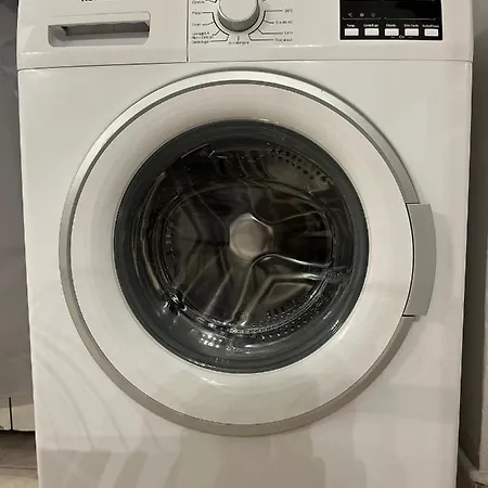 Appartement * Maciachini * *