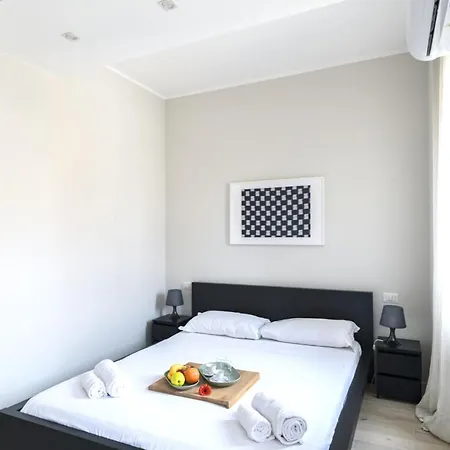 Easylife - Elegante Penthouse Sui Navigli * Mailand