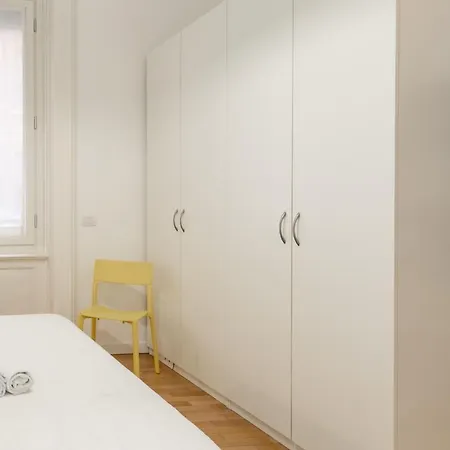 Co99 - Modern Two Bedrooms In Castello Cova Apartment *