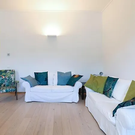 Contempora - Trilocale Fontana 22 Milánó