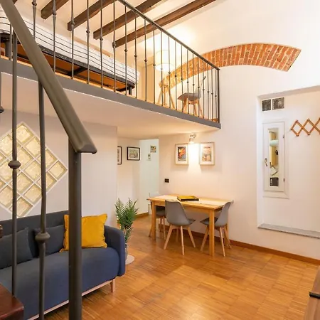 Pastrengo Apartment