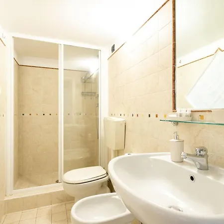 Pastrengo Apartment Milan