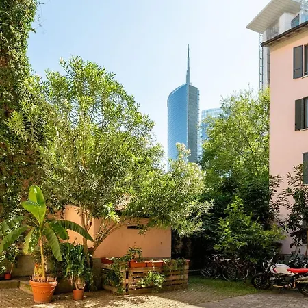 Pastrengo Apartment *