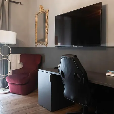 Italianway - Palazzi 6b Apartmán *