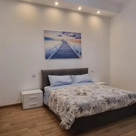 Bilocale Con Park Privato Daire